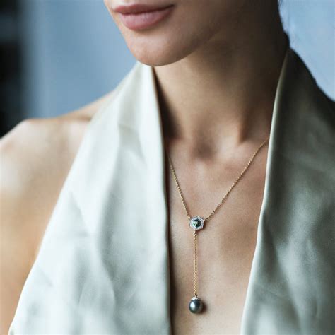 Hexa Gold Diamond and Tahitian Pearl Lariat Necklace – Moi Fine Jewelry