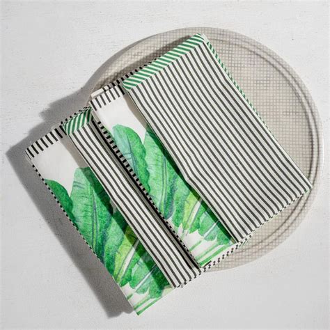 Easy Balcony Candlelight Dinner Set Up For Valentines | LBB