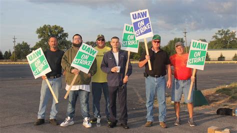 UAW ends three-day “Hollywood strike” at Stellantis Kokomo casting ...