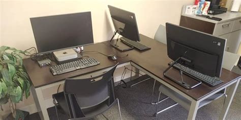 Computer Business Centre 的图像结果