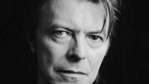 Why David Bowie's Death Hurts So Damn Much