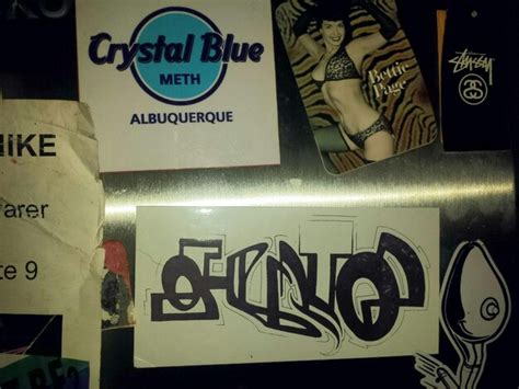 Information Sign 的图像结果