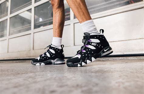 Charles Barkley Shoe Logo