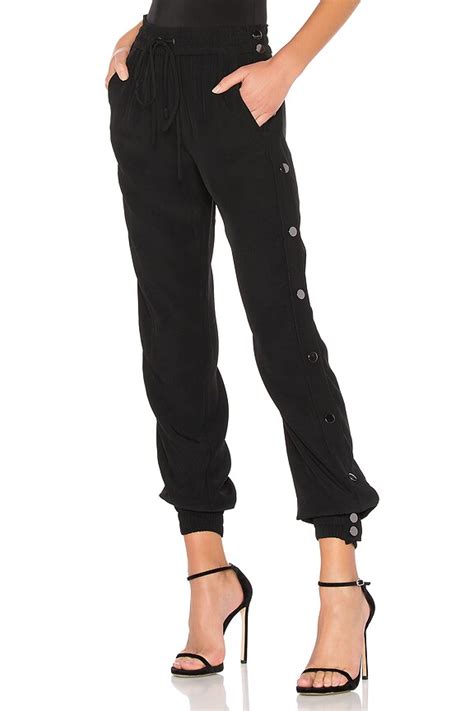 LPA Pant 552 in Black | REVOLVE