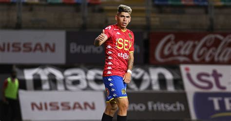 Cerco a la perla del fútbol chileno: Inter de Porto Alegre va por ...