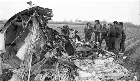 « Les points dans le ciel, c’était des corps... » : il y a 50 ans, un ...