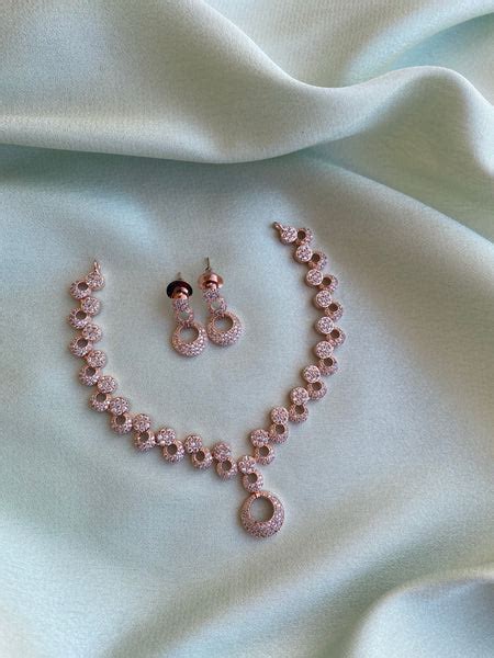 Rosegold Circle Necklace with Earrings – Daivik.in