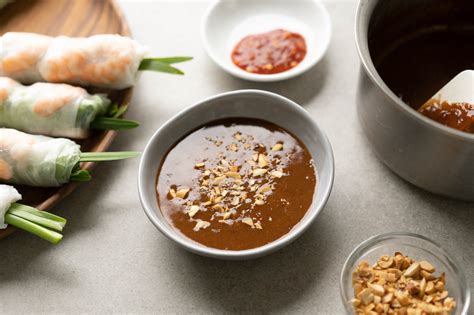 Vietnamese Peanut Sauce For Spring Rolls - Hungry Huy