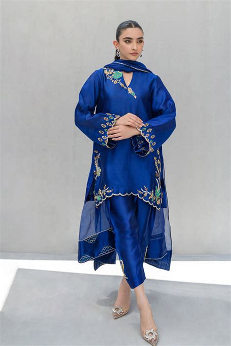 Nainpreet : One-Stop for Top Pakistani Designers – Nainpreet - The ...