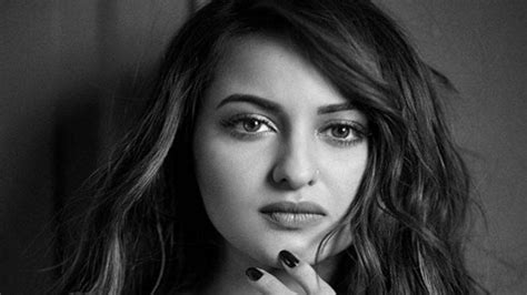 Sonakshi Sinha: A man can be a feminist too, it isn't about male ...