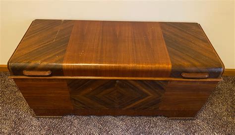 1940s Vintage Cedar Chest by Lane #048110 at 1stDibs | 1940 lane cedar ...