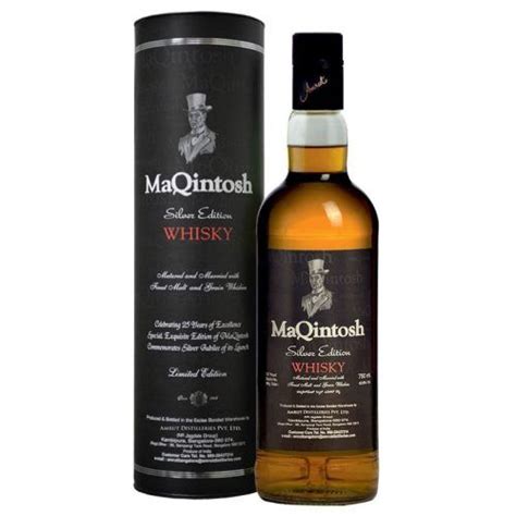 Best bottles of smoky whisky in India under INR 2000 for a bold budget bar