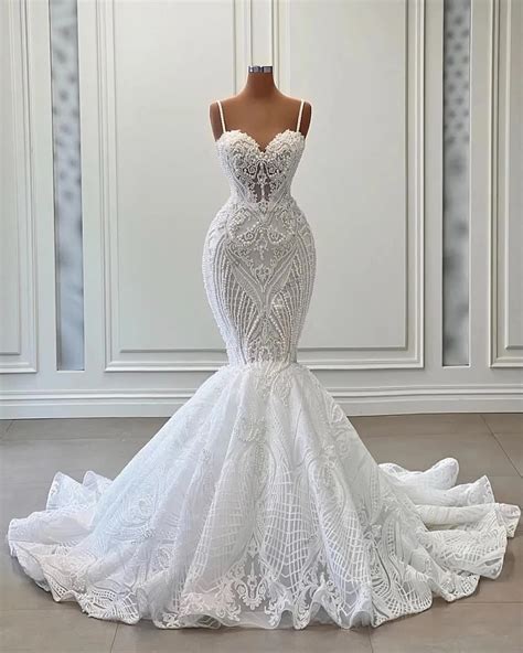Pin by myriam on Wedding dress ️ | Bridal gowns mermaid, Dream wedding dresses, Wedding dress styles