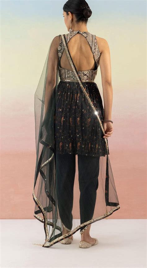 Designer Suit Sets for Women | Indian Ethnic Suits Sets | Basanti Kapde ...