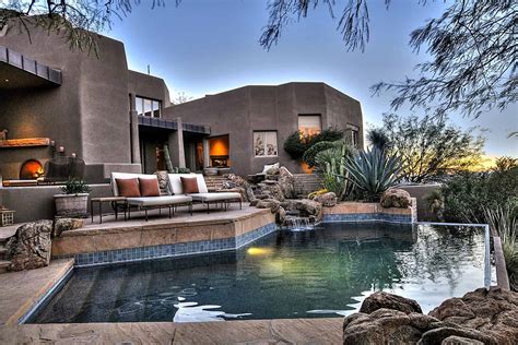 Arizona Desert Home Combines Waterscaping, Xeriscaping and Desertscaping