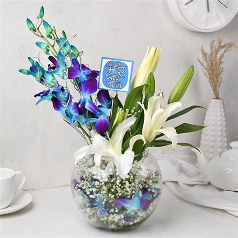 Tall/Small Glass Vase Flower Arrangements - GiftaLove