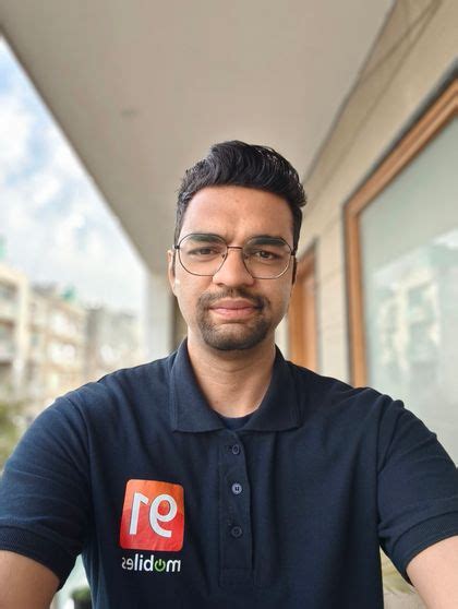 vivo V30 - Full Specifications & Price in India (11th May 2025 ...