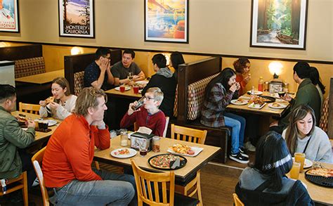 Local Pizza Place Community 的图像结果