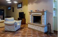 camini centrali rustici caminetti rustici ad angolo camini centrali rustici caminetti rustici ad angolo