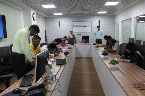 Hindi Pakhwada Competition 2023 Pic4 | Directorate of Standardisation
