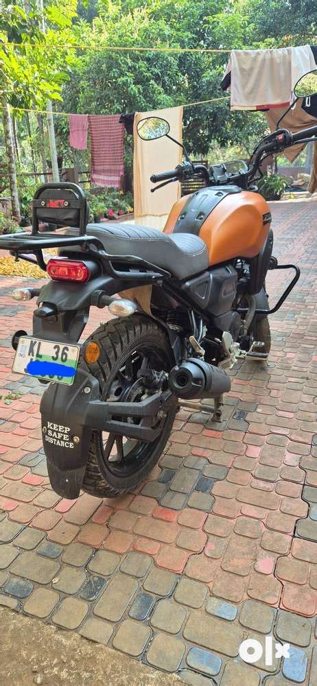 Yamaha Fzx -2022, March - Motorcycles - 1799676428