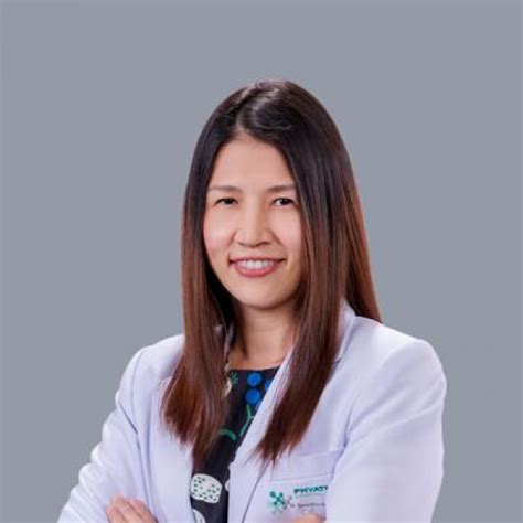 ทพญ. อิศยา บุญอดุลยรัตน | โรงพยาบาลพญาไท