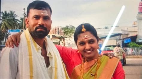 Bengaluru woman stabbed 11 times by husband at bus stop, daughter ...