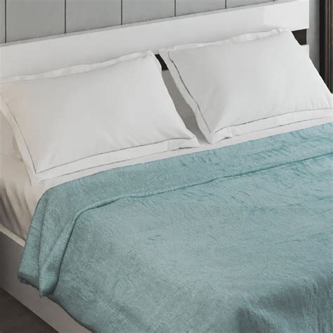 Buy Amaya Double Blanket from Home Centre at just INR 899.0