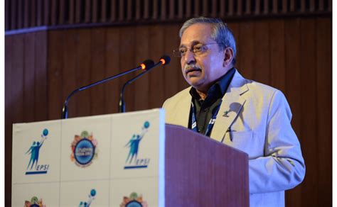 Dr Harvansh Chaturvedi enthralls audience at EPSI conference