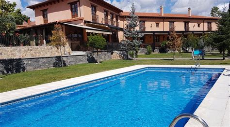 PALACIO DEL CONDE DE REBOLLEDO (Villaviciosa de la Ribera) - Inn ...