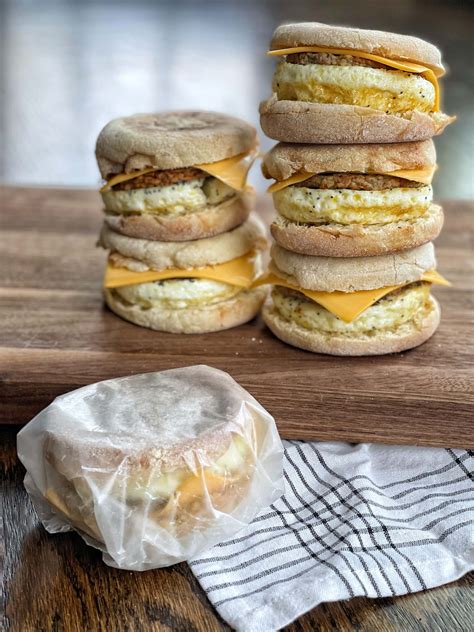 Healthy Freezer Breakfast Sandwiches | Recipe Cart | Recipe Cart