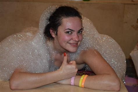 Cleopatra bath & Massage & Sauna, Jacuzzi, Steam bath With transfer ...