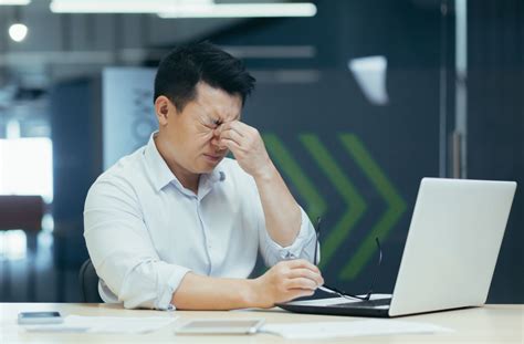 Is Blepharitis Contagious? | Calgary | Vector Eye Centre