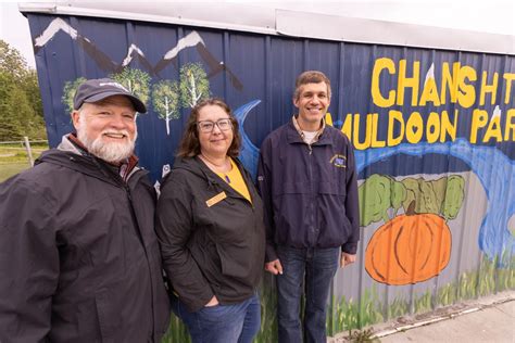 Pizza in the Park, Chanshtnu Muldoon Park, Anchorage, 22 July 2025 ...