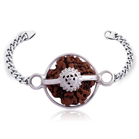 Four Mukhi Rudraksha in Silver Bracelet