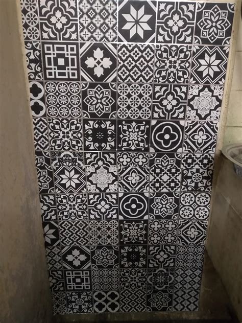 Indian Royals New Mosaic Ceramic Black Tile Pattern Decorative Kitchen ...