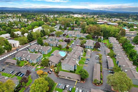 Photos of Walnut Grove Landing Apartments in Vancouver, WA