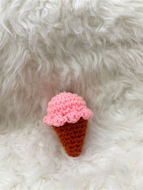 Vanila Cream Softy Crochet Keychain | Inclusicart – InclusiCart Store
