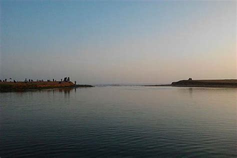 The Arabian Sea and Veli Lake - Just Kerala