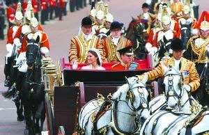 英威廉王子大婚盛大举行 两次亲吻王子脸红_影音娱乐_新浪网
