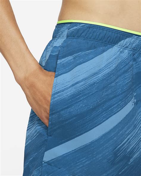 Nike Dri-FIT Sport Clash Men's Woven Training Shorts. Nike IN