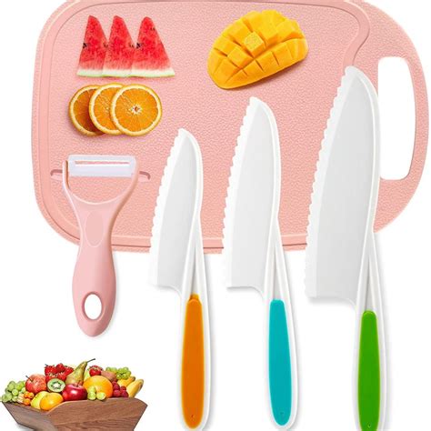 Kid-Friendly Cookware and Supplies for Your Future Chef | TLC.com