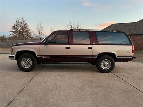 1992 Chevrolet Suburban | Barn Finds