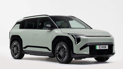 Kia’s sporty 346-mile EV3 GT-Line will cost less than £40k... | Top Gear