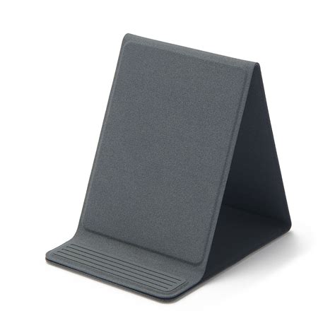 FOLDING SMARTPHONE STAND
