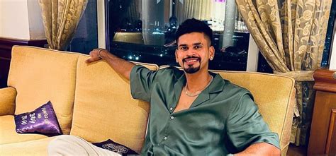 Shreyas Iyer ने खरीदी 2.45 करोड़ रुपये की मर्सिडीज SUV कार, हवा से करती ...