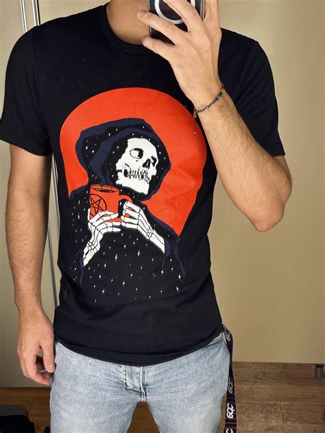 TJ Maxx find, not sure about all the red, what do you guys think? : r/SantaMuerte