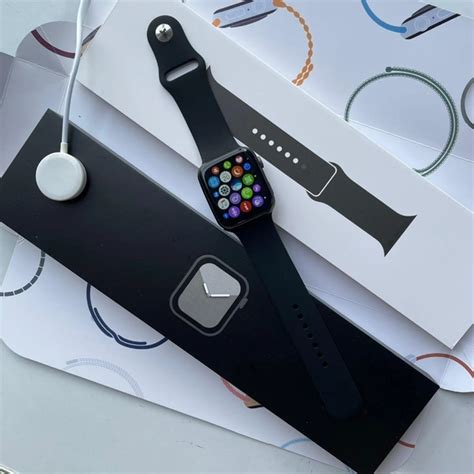 HT66 Smartwatch (With Apple Logo)