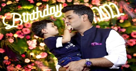 Shiv Sena Dussehra Rally: Eknath Shinde's son Shrikant Shinde urges ...