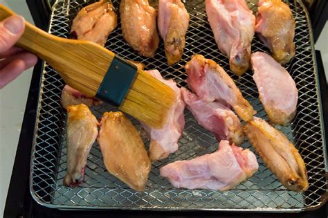 How To Blanch Chicken Wings - Recipes.net